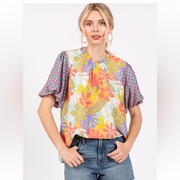 Contrast Floral Print Woven Blouse Top - Picture 3 of 6